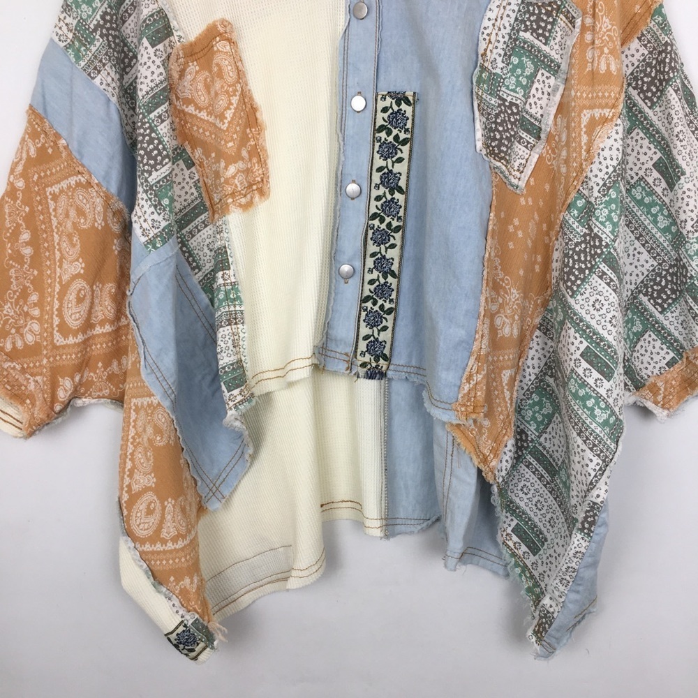 POL Light Denim Mixed Patchwork Boxy Oversized Boho Top Shacket Women’s Size M - Picture 10 of 16